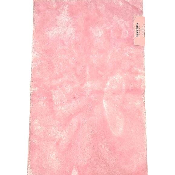 Juicy Couture Home Plush Bath Rug- Pink - Picture 2 of 6
